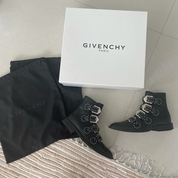 Givenchy studded boot-fits like a sz 7 - Picture 12 of 13